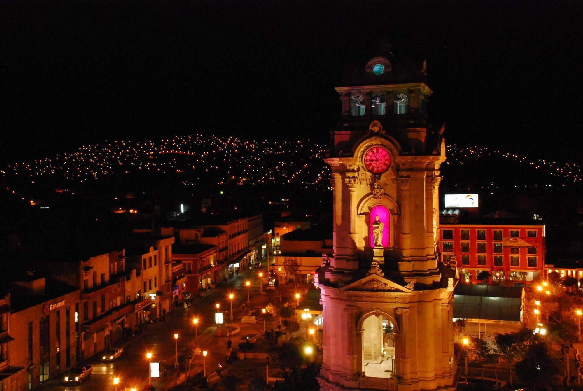 Hotel Emily Pachuca Dış mekan fotoğraf